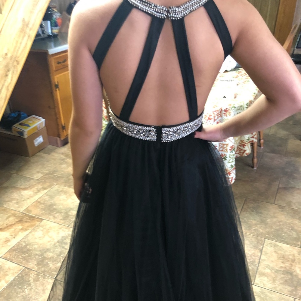 PROM DRESS - Picture 4 of 5